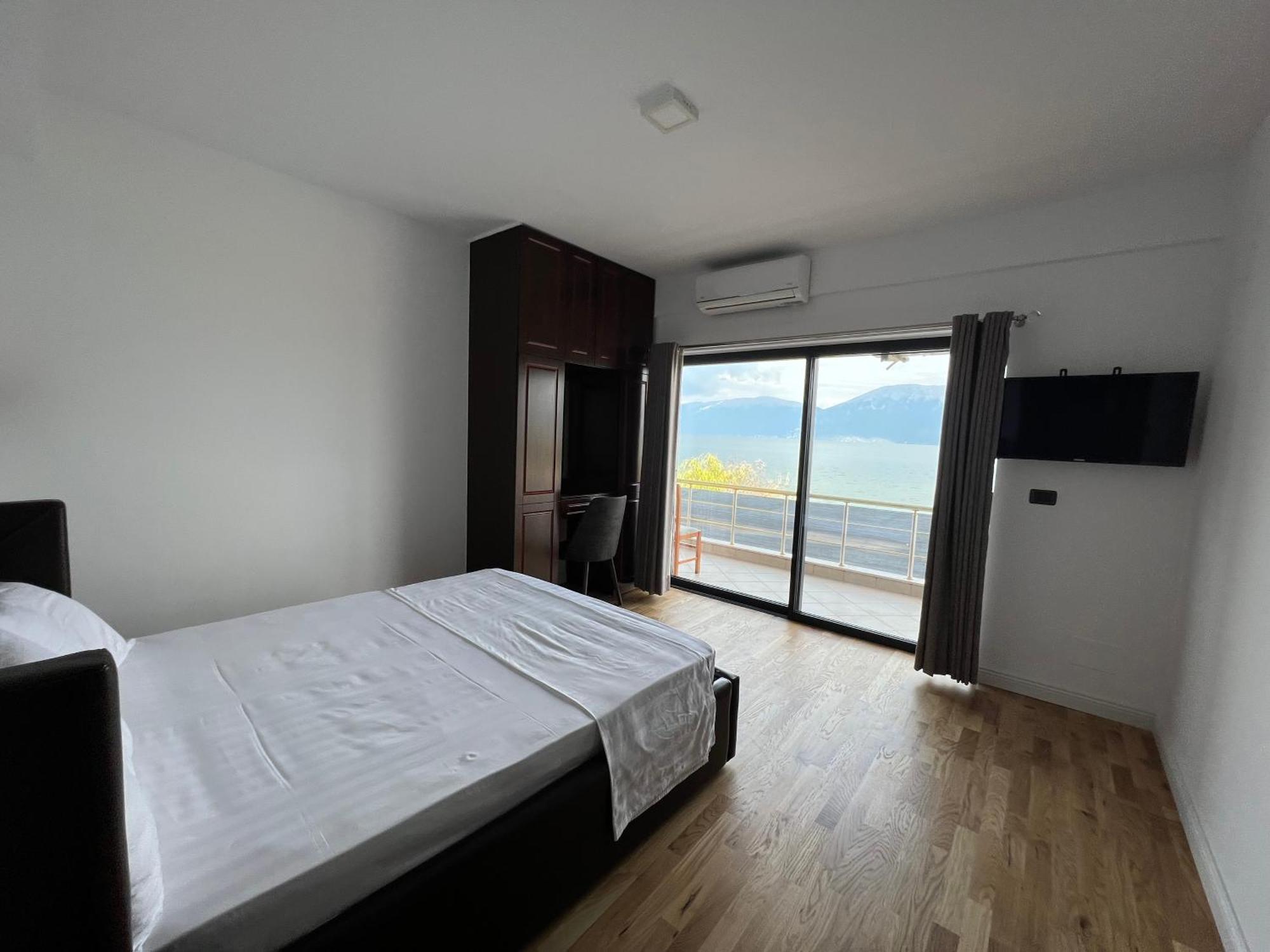 Hotel Victoria Memlishte Εξωτερικό φωτογραφία